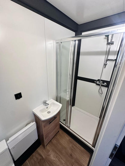 Contenedor Oficina con baño