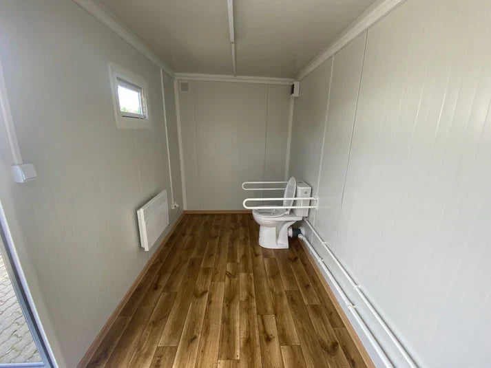 WC Cabina Doble 4×2 m con rampa – Accesible PMR